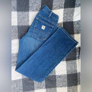 Inseam I’m regular but I’m going to guess it’s a 30inch! Size 25/0